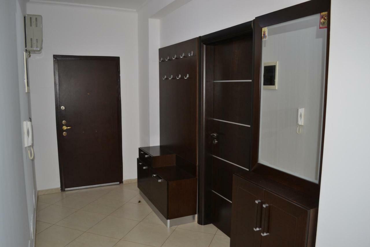 Deluxe Penthouse 3 Bedrooms Apartment Влёра Экстерьер фото