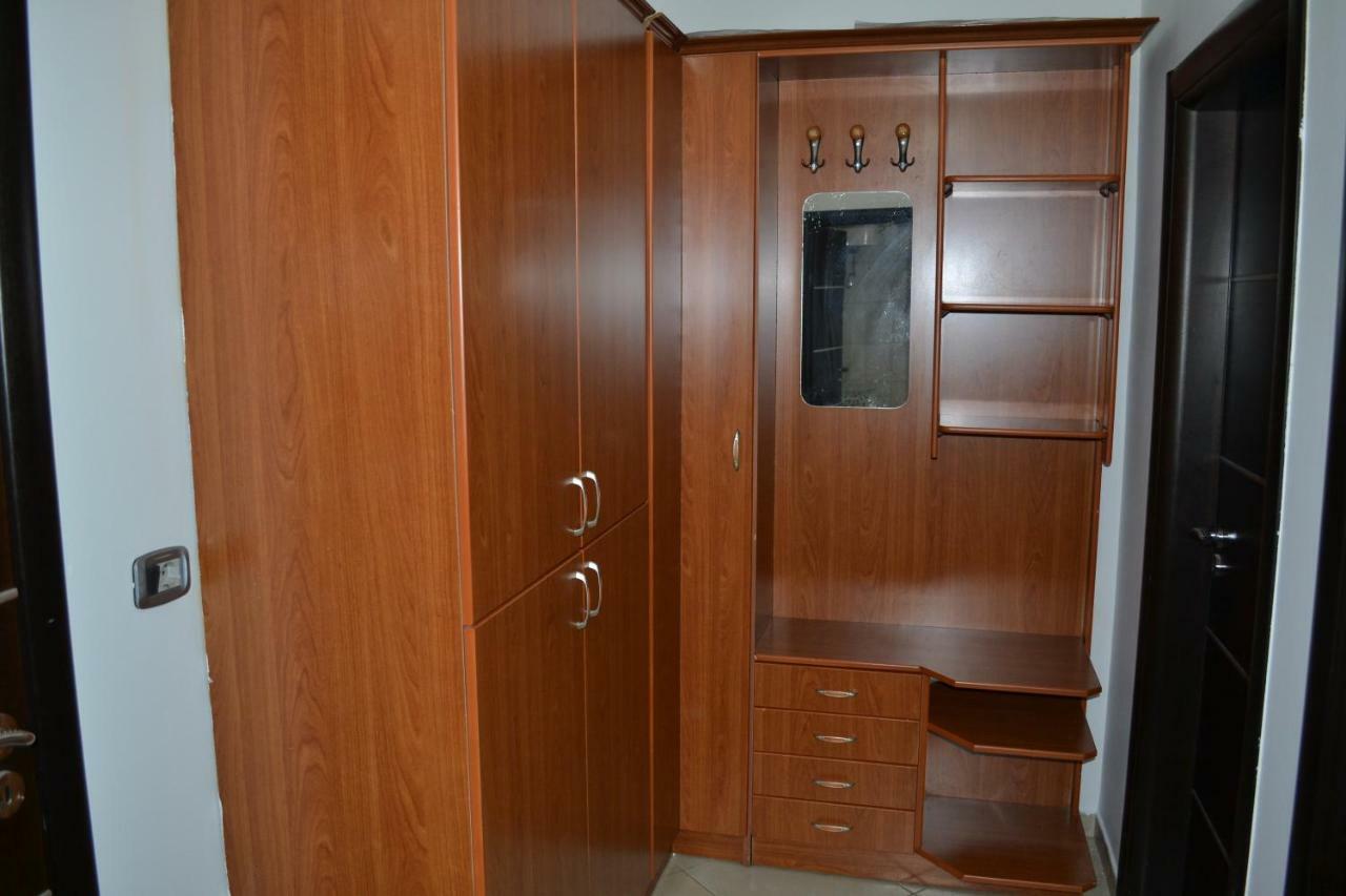 Deluxe Penthouse 3 Bedrooms Apartment Влёра Экстерьер фото